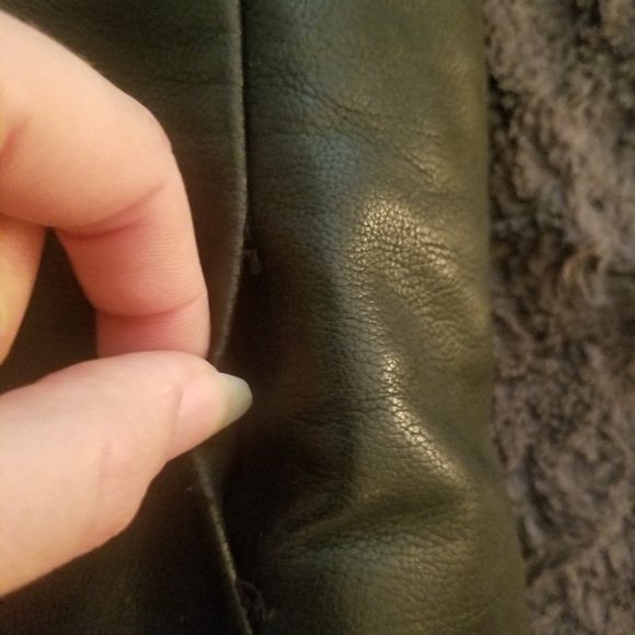 Faux Leather Jacket × Fur Collar🤘 - Picture 7 of 7